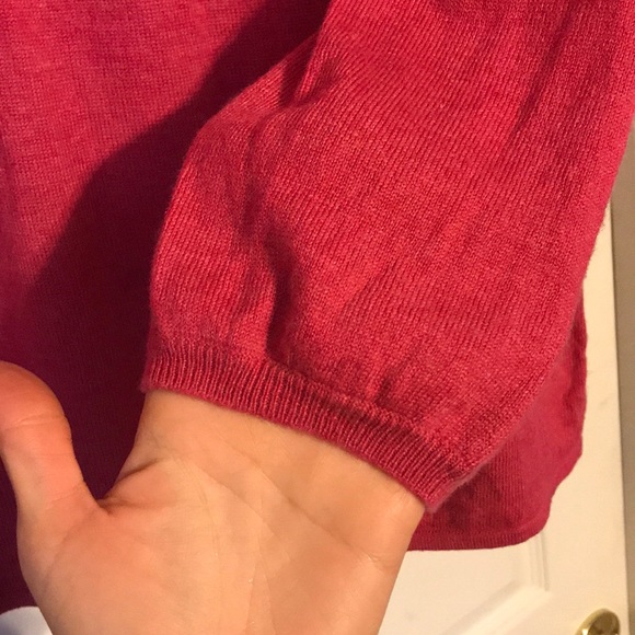 Banana Republic Lightweight Sweater - Picture 5 of 6